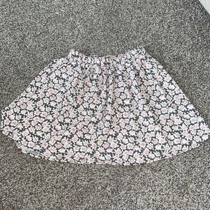 Hollister mini skirt
